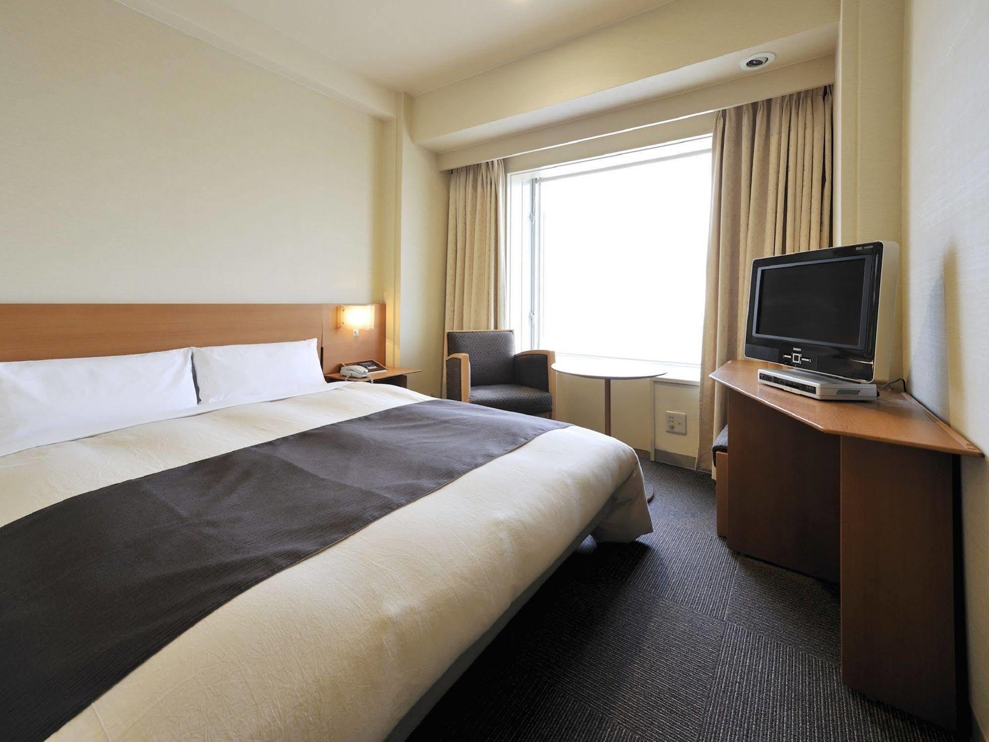 Hotel Crown Palais Kitakyushu Esterno foto